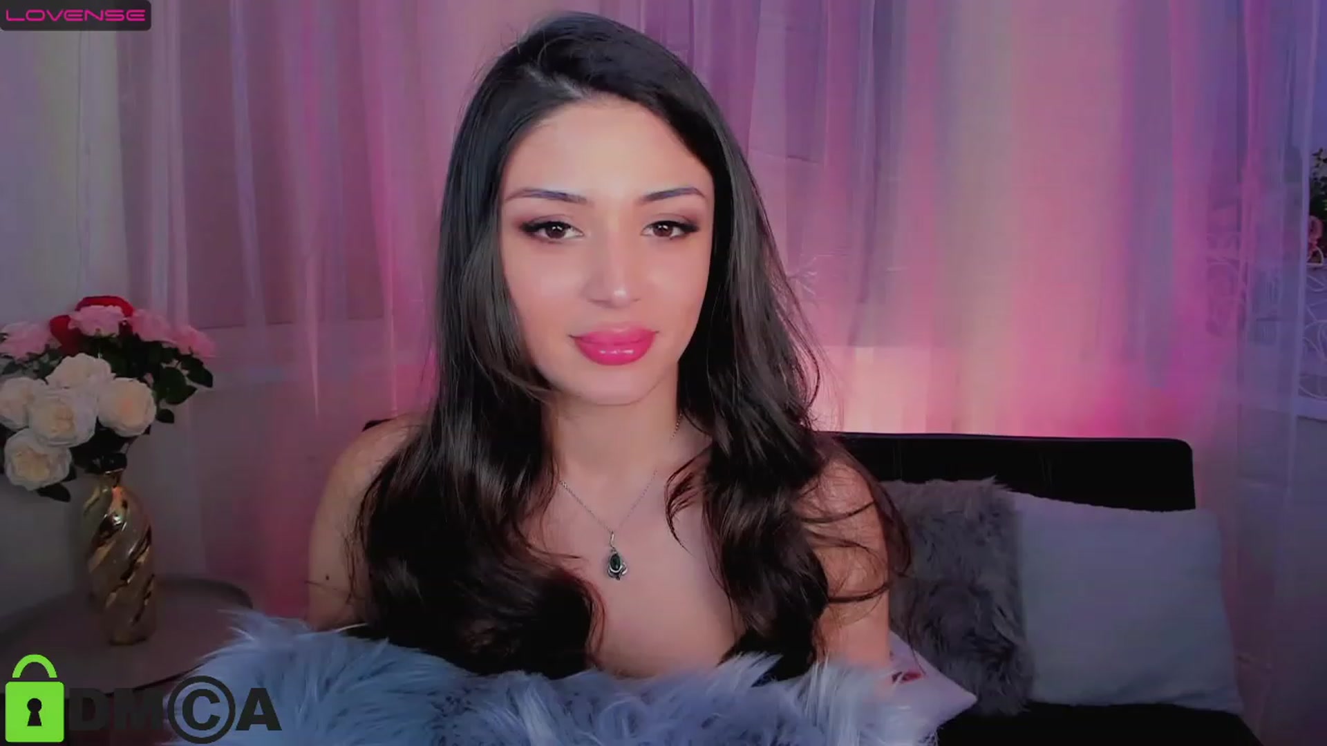Gallery image thumbnail from Angel_on_Duty's myfreecams stream on, 04/01/2023, 20:32 image 15 of 20