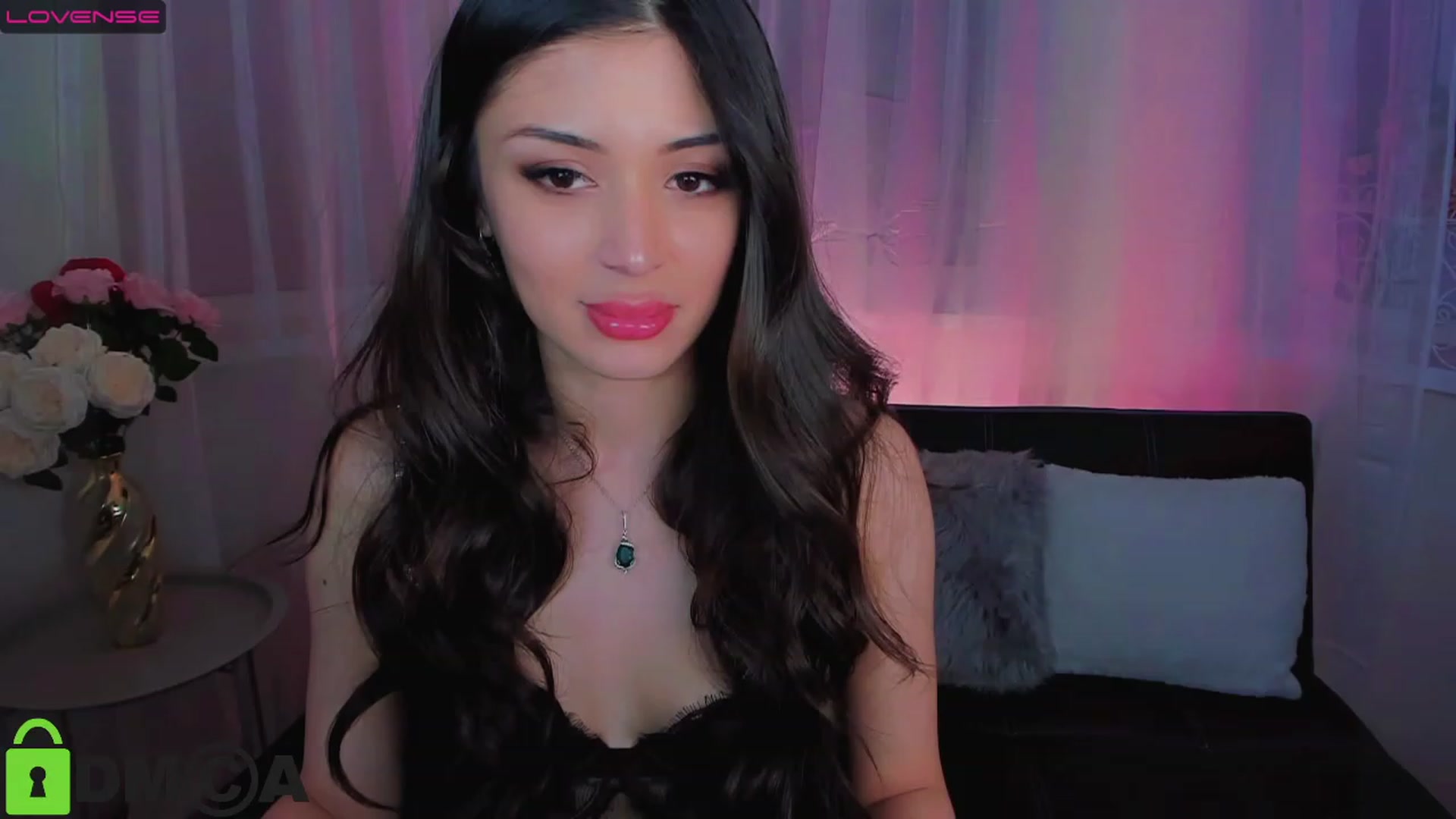 Gallery image thumbnail from Angel_on_Duty's myfreecams stream on, 04/01/2023, 21:38 image 7 of 20