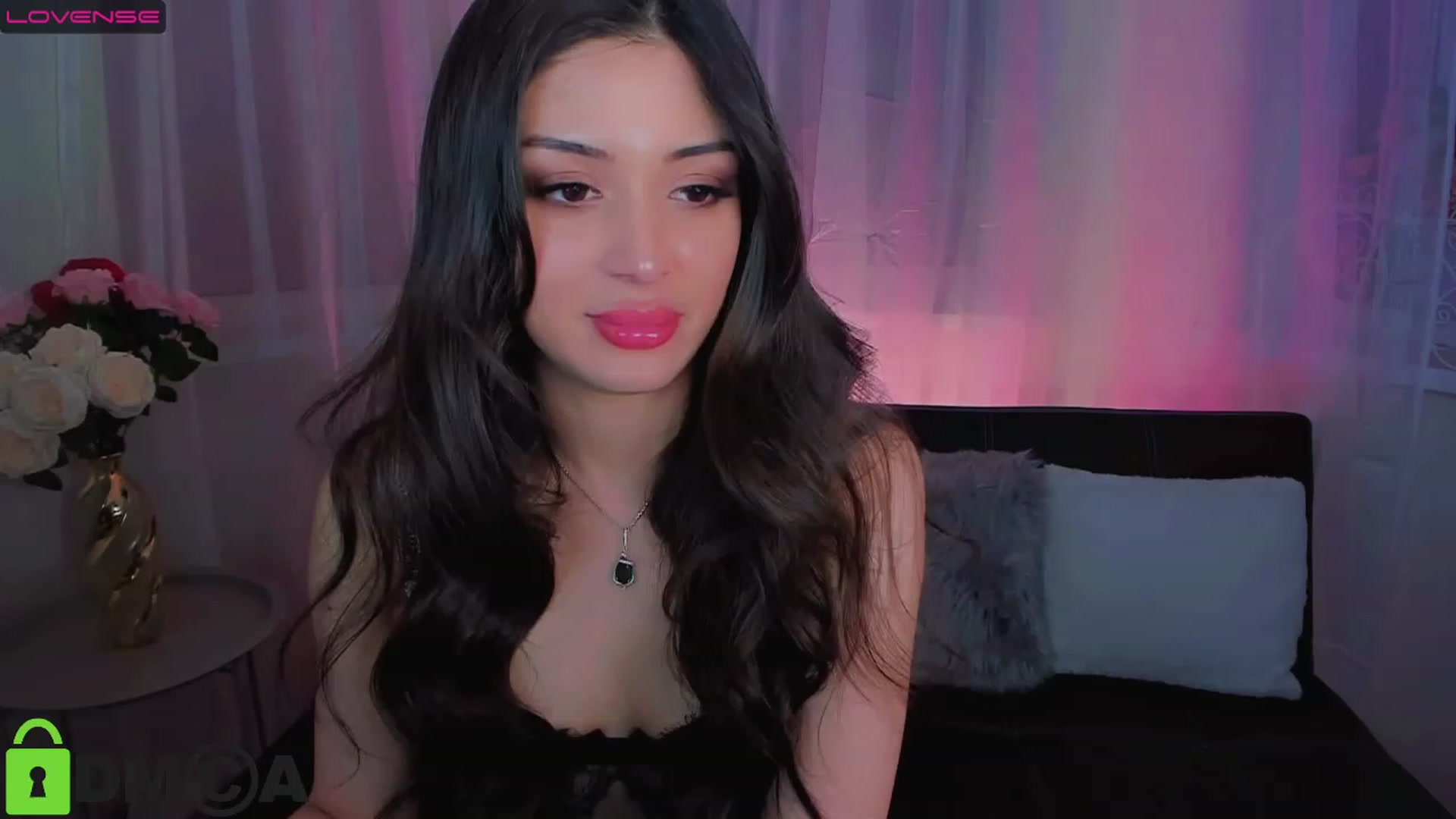 Gallery image thumbnail from Angel_on_Duty's myfreecams stream on, 04/01/2023, 21:38 image 3 of 20