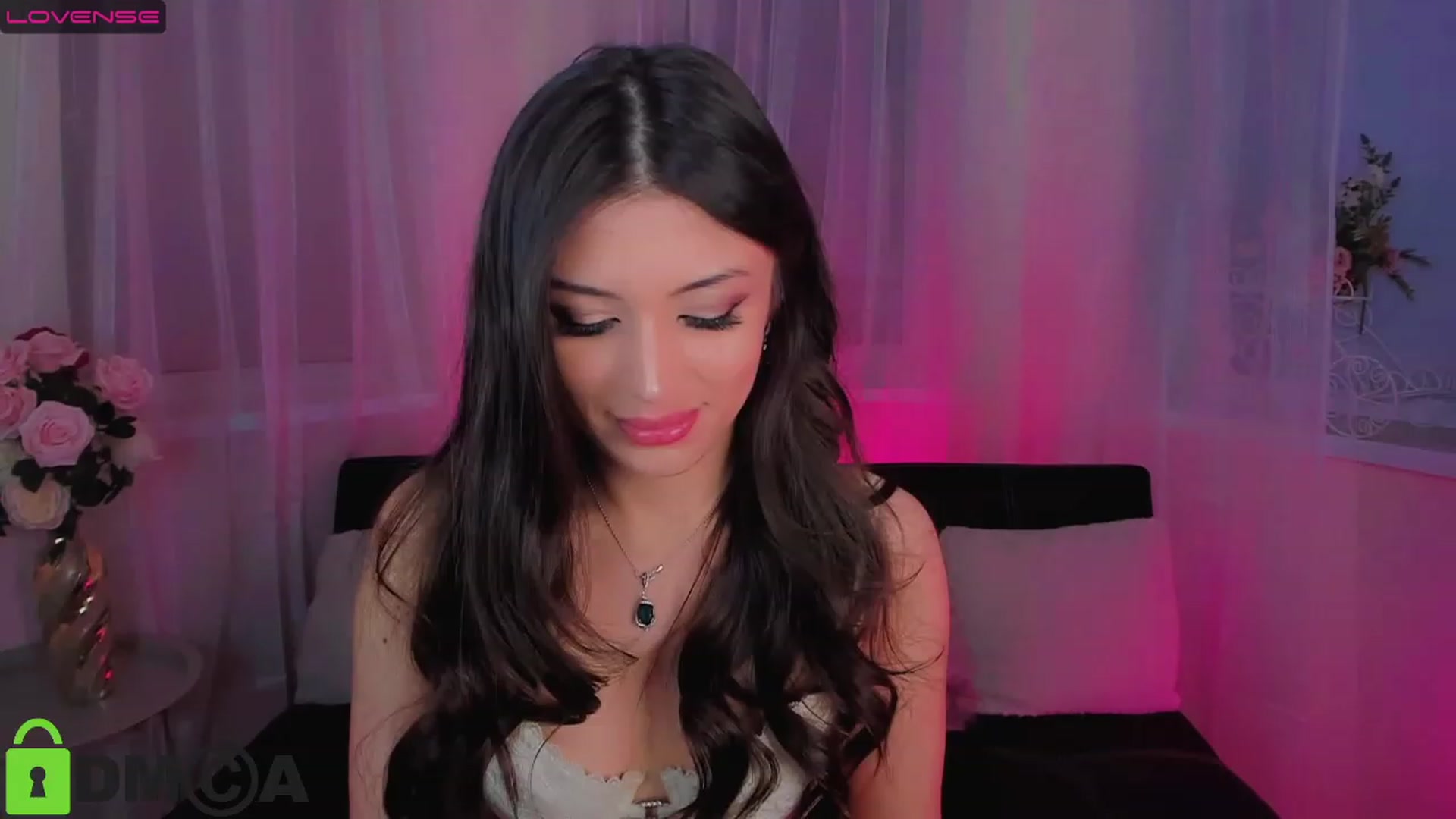 Gallery image thumbnail from Angel_on_Duty's myfreecams stream on, 04/03/2023, 21:07 image 15 of 20