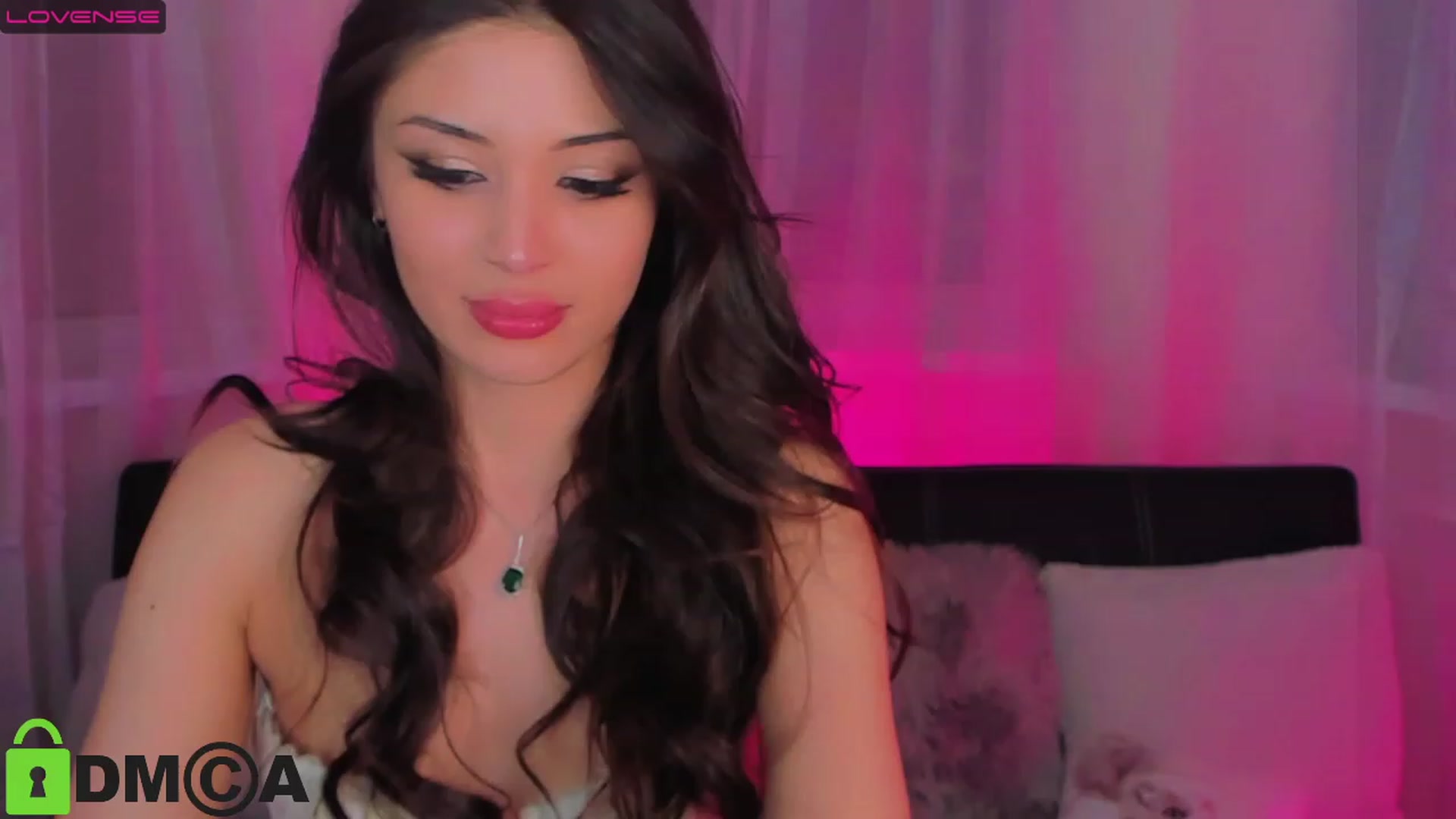 Gallery image thumbnail from Angel_on_Duty's myfreecams stream on, 04/03/2023, 23:27 image 2 of 20