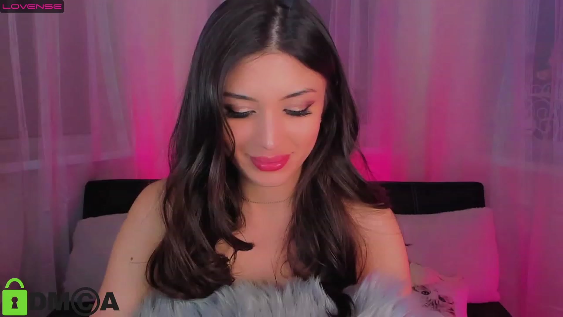 Gallery image thumbnail from Angel_on_Duty's myfreecams stream on, 04/04/2023, 24:30 image 13 of 20
