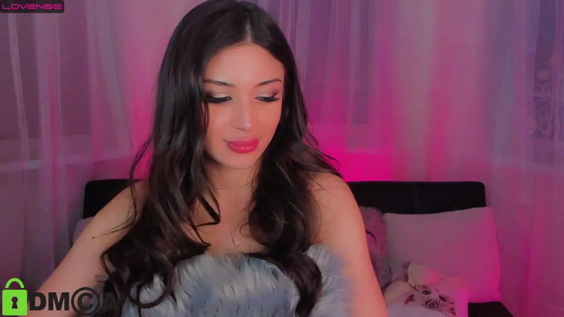 Gallery image thumbnail from Angel_on_Duty's myfreecams stream on, 04/04/2023, 24:30 image 9 of 20