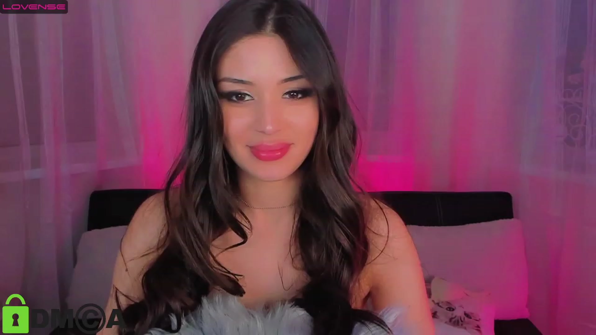 Gallery image thumbnail from Angel_on_Duty's myfreecams stream on, 04/04/2023, 24:30 image 8 of 20