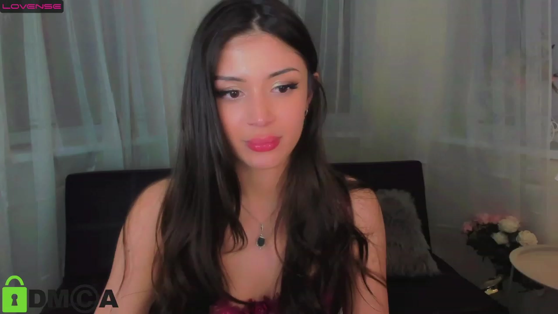 Gallery image thumbnail from Angel_on_Duty's myfreecams stream on, 04/10/2023, 04:00 image 9 of 20