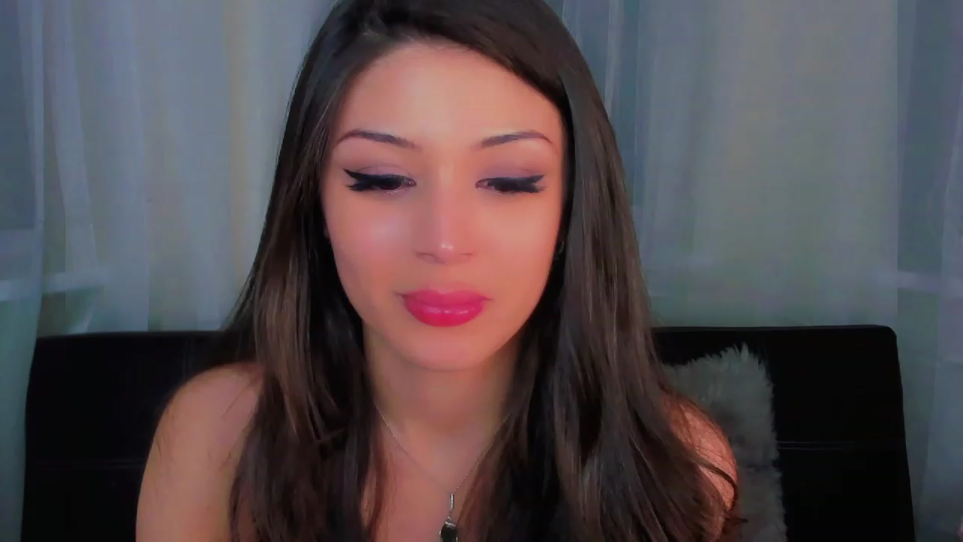Gallery image thumbnail from Angel_on_Duty's myfreecams stream on, 04/13/2023, 21:42 image 19 of 20