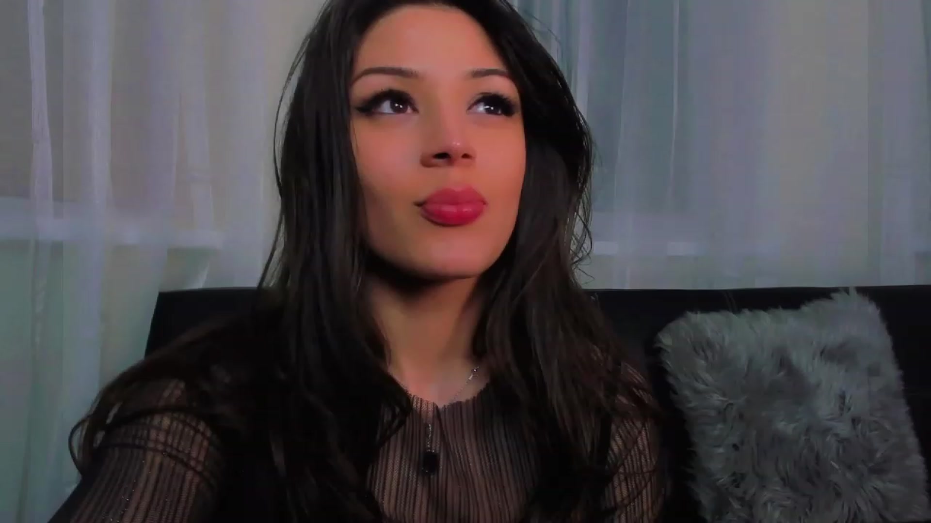 Gallery image thumbnail from Angel_on_Duty's myfreecams stream on, 04/13/2023, 23:18 image 13 of 20