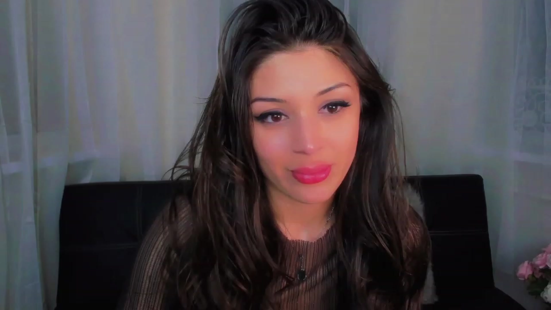 Gallery image thumbnail from Angel_on_Duty's myfreecams stream on, 04/13/2023, 23:18 image 4 of 20