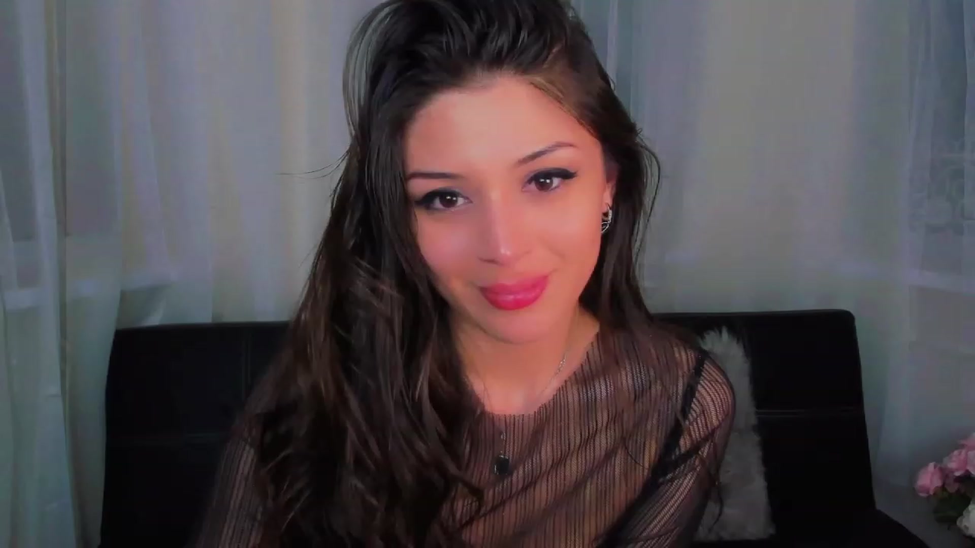 Gallery image thumbnail from Angel_on_Duty's myfreecams stream on, 04/13/2023, 23:18 image 2 of 20