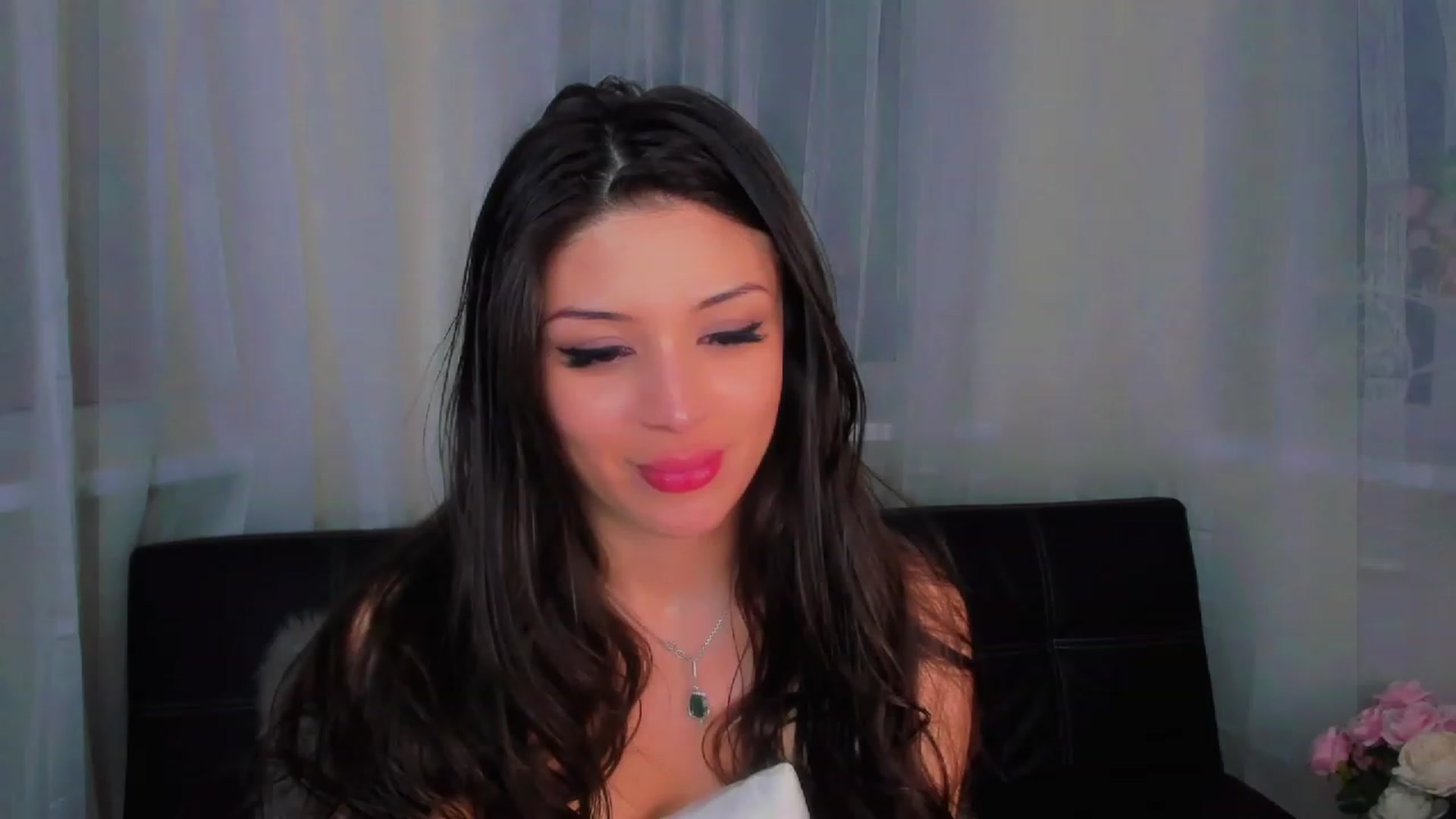 Gallery image thumbnail from Angel_on_Duty's myfreecams stream on, 04/14/2023, 01:11 image 18 of 20