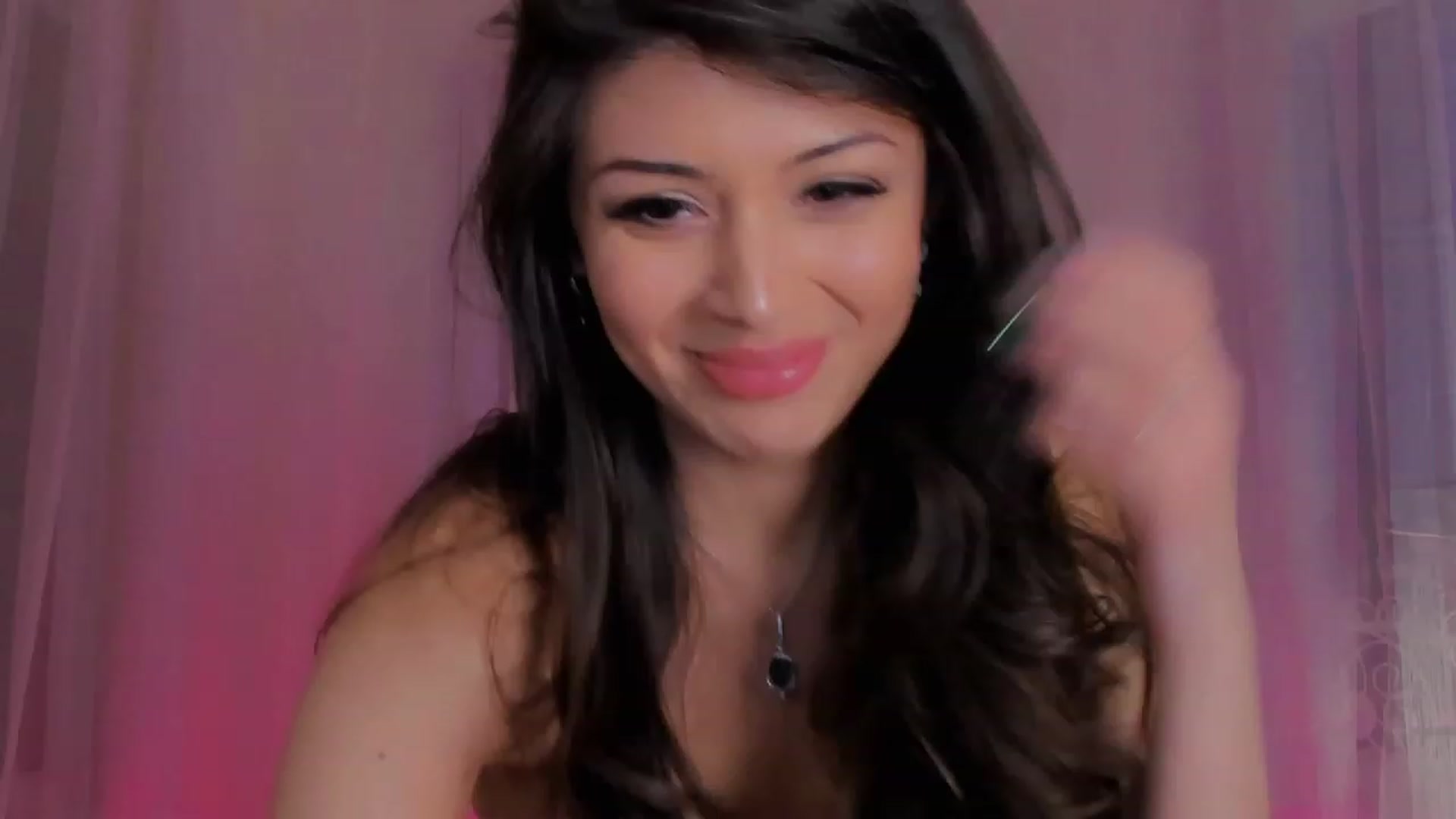 Gallery image thumbnail from Angel_on_Duty's myfreecams stream on, 04/14/2023, 21:50 image 18 of 20