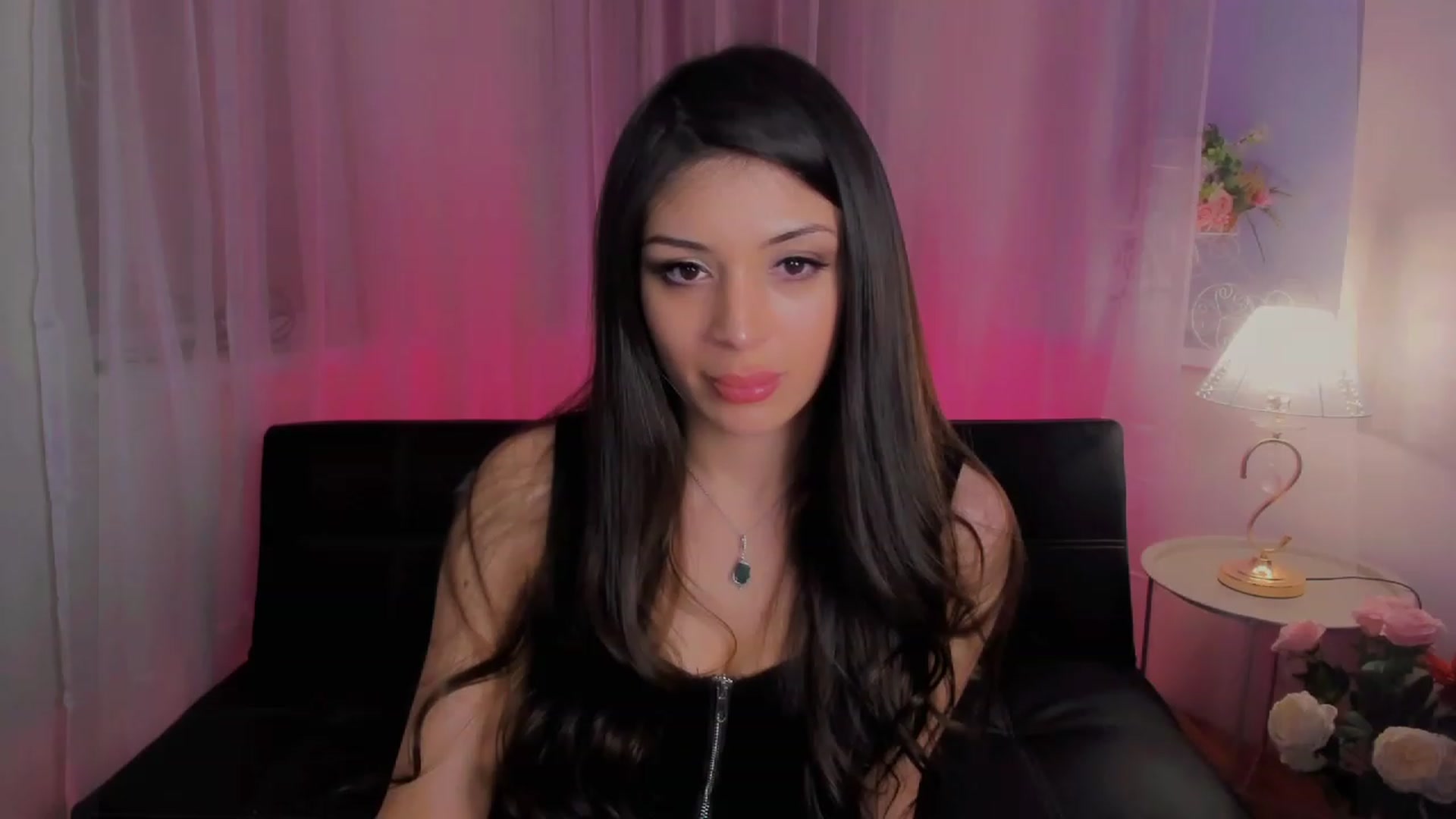 Gallery image thumbnail from Angel_on_Duty's myfreecams stream on, 04/15/2023, 24:10 image 13 of 20