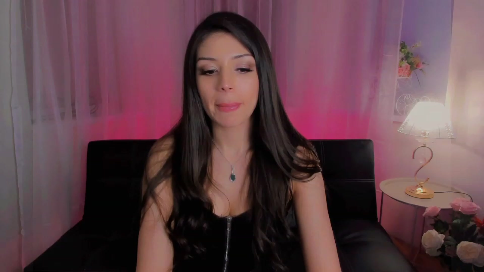 Gallery image thumbnail from Angel_on_Duty's myfreecams stream on, 04/15/2023, 24:10 image 11 of 20
