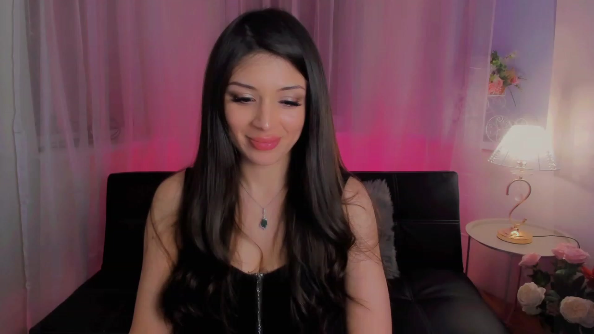 Gallery image thumbnail from Angel_on_Duty's myfreecams stream on, 04/15/2023, 24:10 image 15 of 20