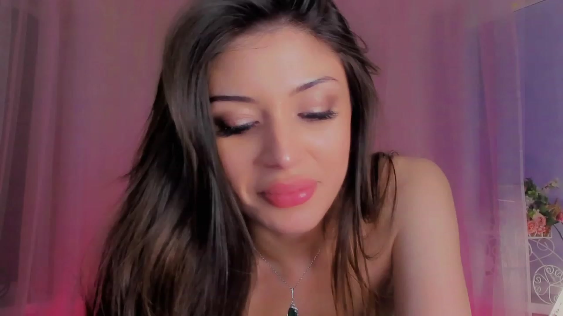 Gallery image thumbnail from Angel_on_Duty's myfreecams stream on, 04/15/2023, 01:31 image 14 of 20