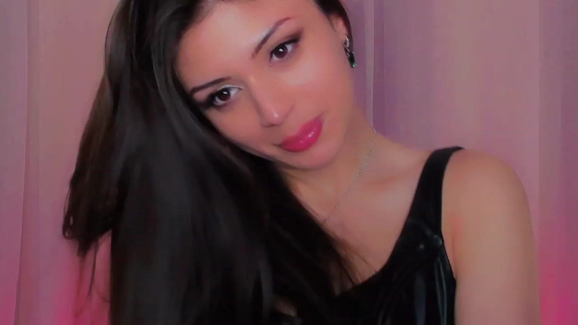 Gallery image thumbnail from Angel_on_Duty's myfreecams stream on, 04/16/2023, 03:00 image 1 of 20