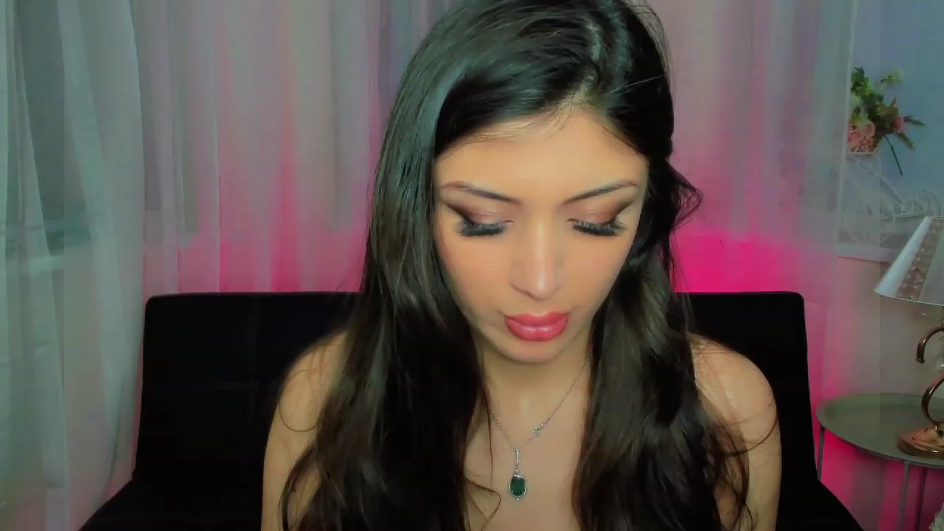 Gallery image thumbnail from Angel_on_Duty's myfreecams stream on, 04/17/2023, 19:17 image 10 of 20