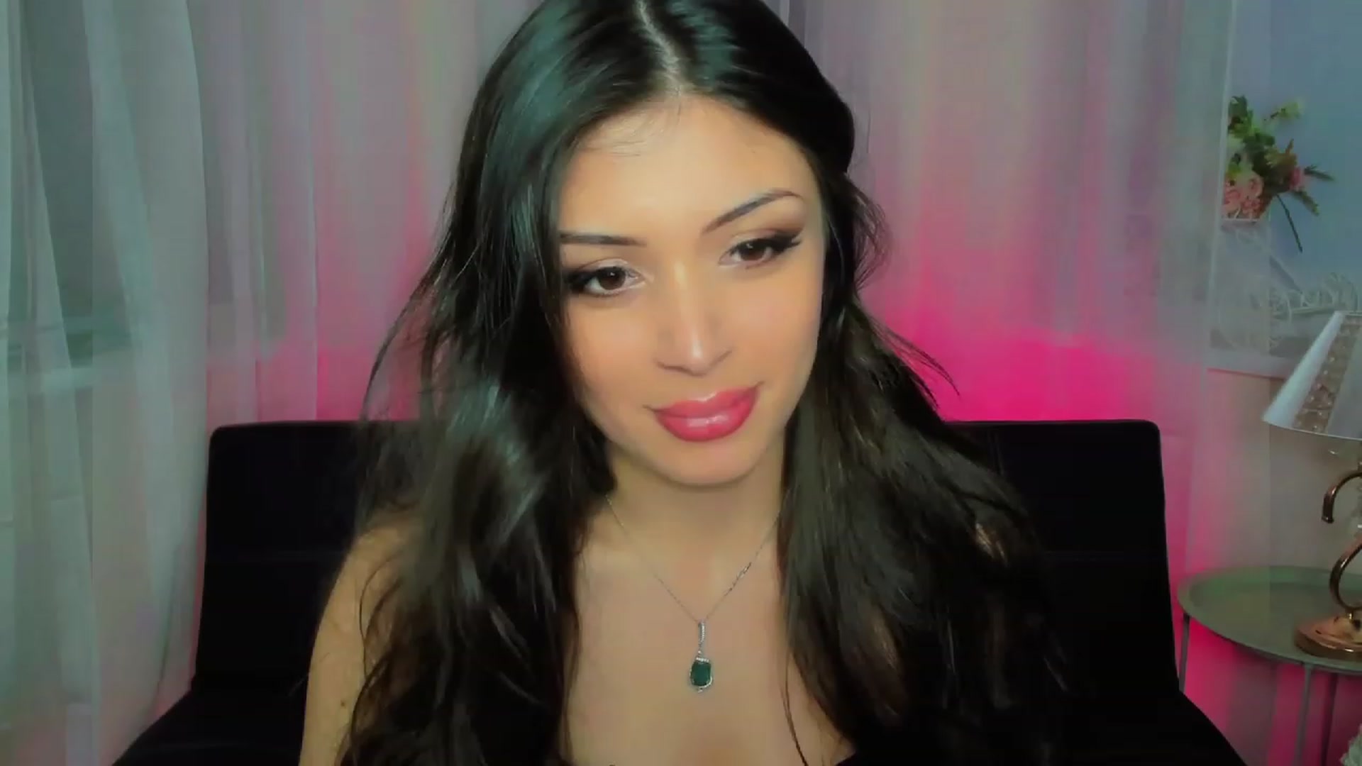 Gallery image thumbnail from Angel_on_Duty's myfreecams stream on, 04/17/2023, 19:17 image 20 of 20
