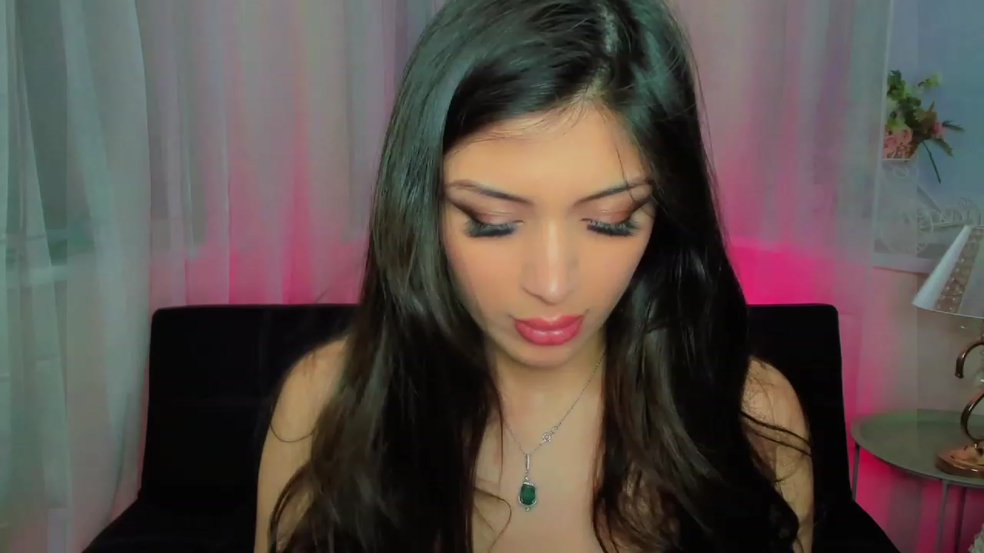 Gallery image thumbnail from Angel_on_Duty's myfreecams stream on, 04/17/2023, 19:17 image 13 of 20