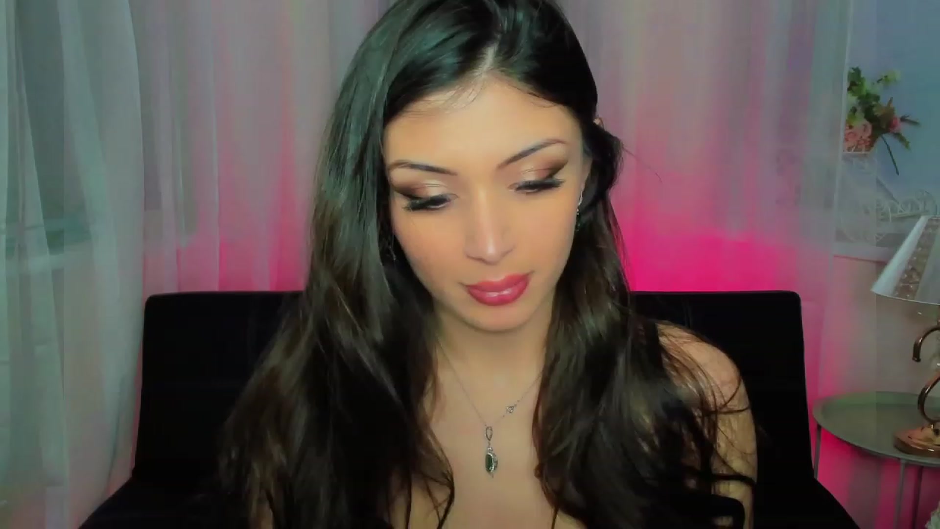 Gallery image thumbnail from Angel_on_Duty's myfreecams stream on, 04/17/2023, 19:17 image 5 of 20