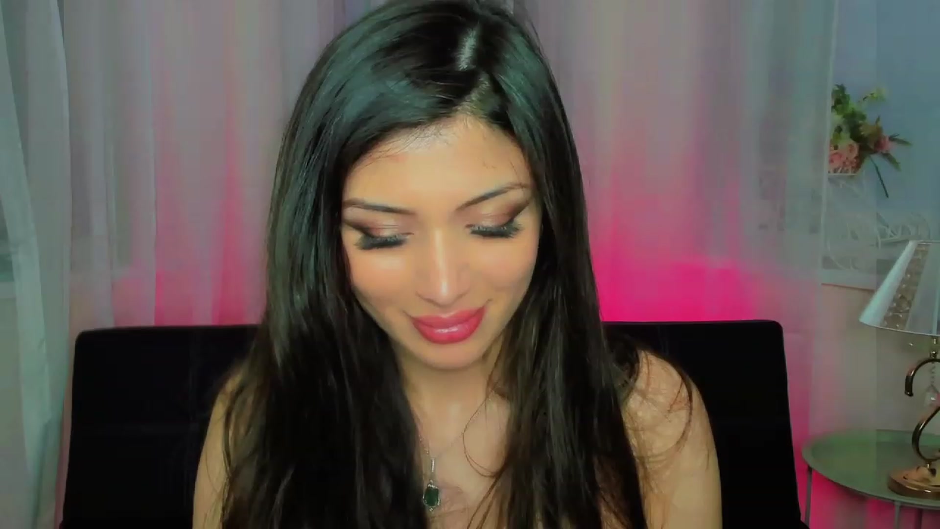 Gallery image thumbnail from Angel_on_Duty's myfreecams stream on, 04/17/2023, 21:04 image 18 of 20