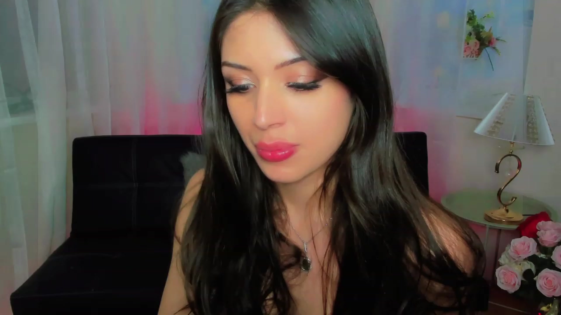 Gallery image thumbnail from Angel_on_Duty's myfreecams stream on, 04/18/2023, 04:32 image 12 of 20