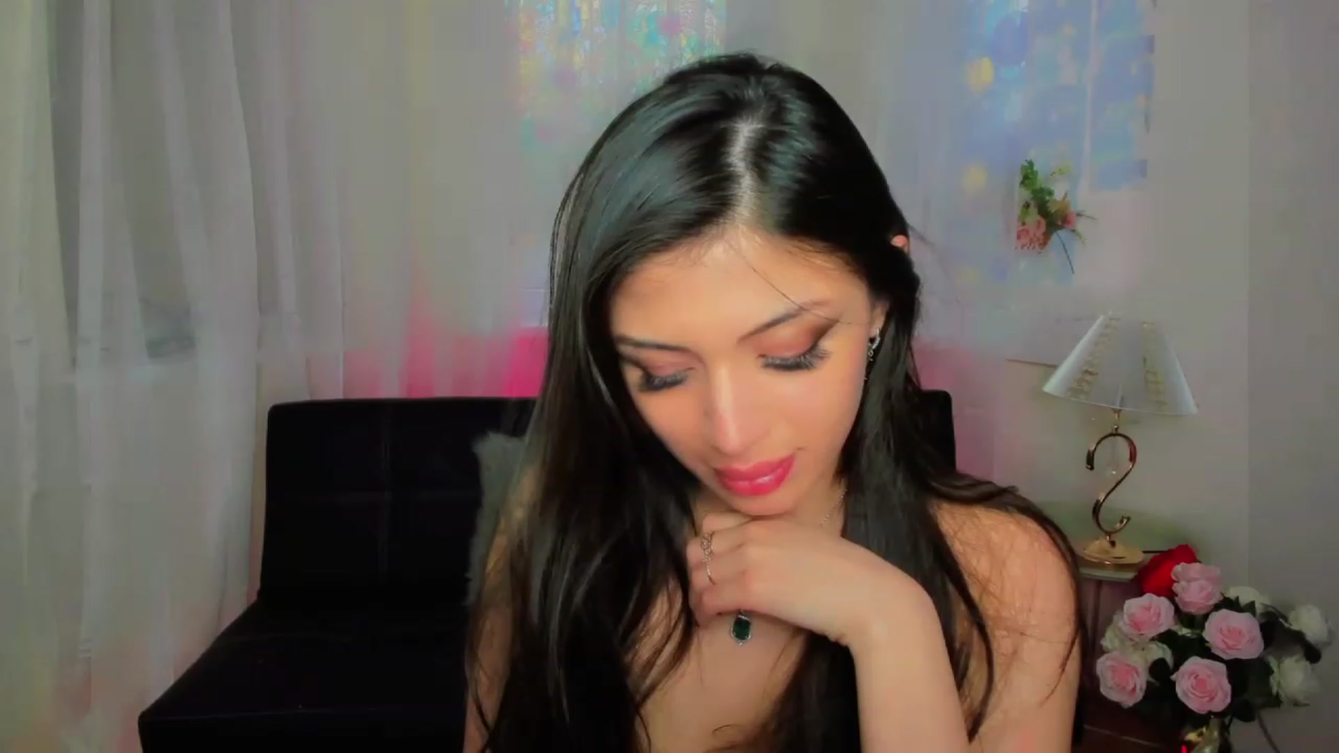 Gallery image thumbnail from Angel_on_Duty's myfreecams stream on, 04/18/2023, 04:32 image 15 of 20