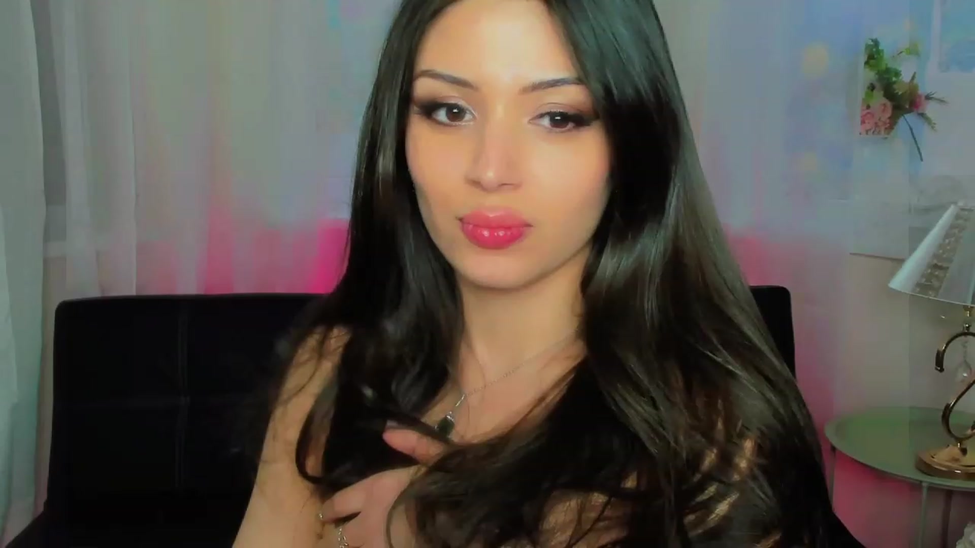 Gallery image thumbnail from Angel_on_Duty's myfreecams stream on, 04/18/2023, 04:32 image 14 of 20