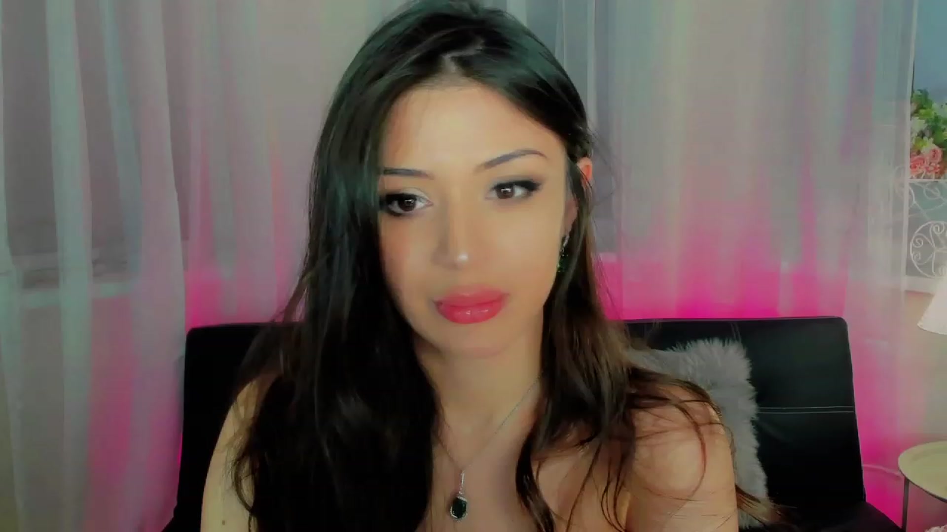 Gallery image thumbnail from Angel_on_Duty's myfreecams stream on, 04/20/2023, 19:24 image 14 of 20