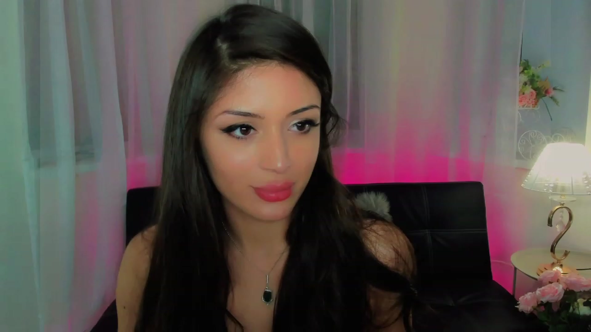 Gallery image thumbnail from Angel_on_Duty's myfreecams stream on, 04/20/2023, 23:03 image 14 of 20