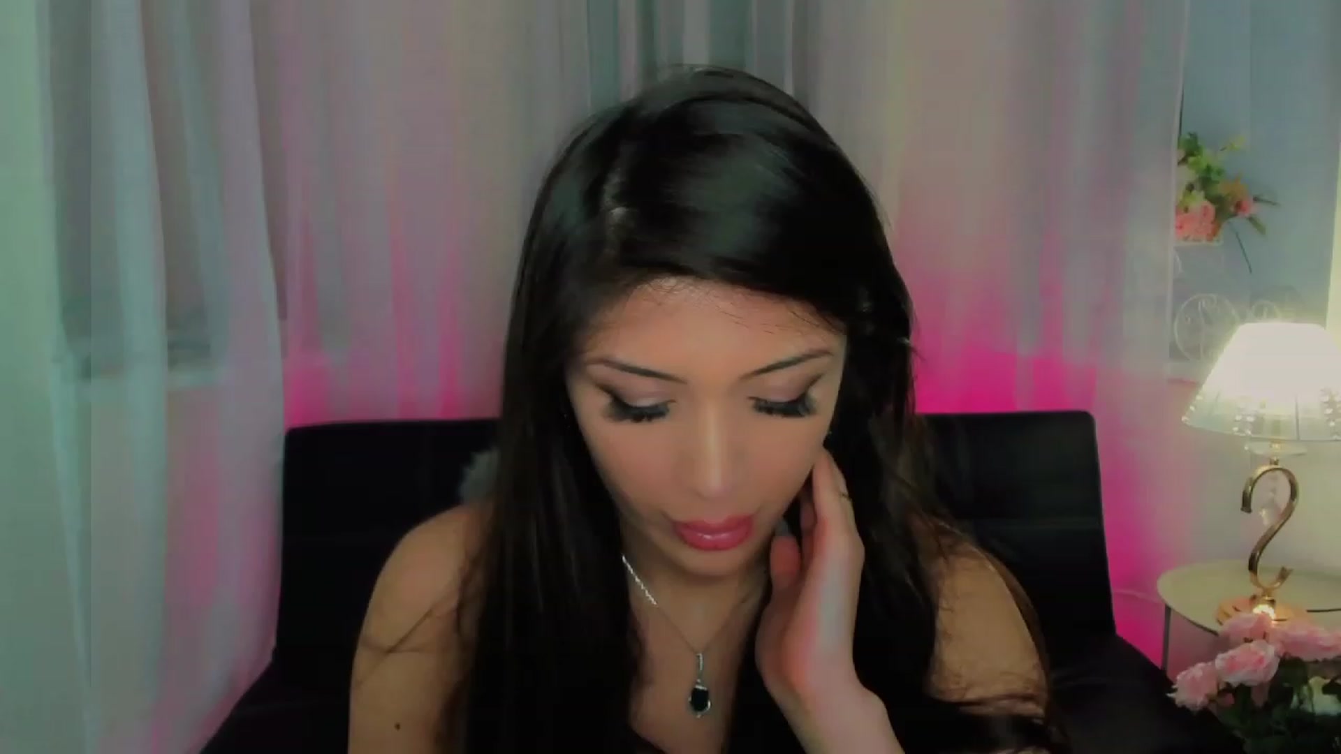 Gallery image thumbnail from Angel_on_Duty's myfreecams stream on, 04/20/2023, 23:03 image 18 of 20