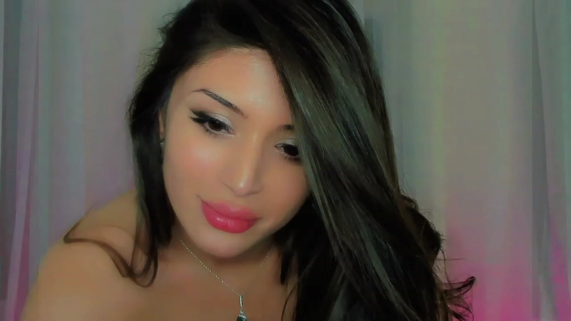 Gallery image thumbnail from Angel_on_Duty's myfreecams stream on, 04/20/2023, 23:03 image 12 of 20