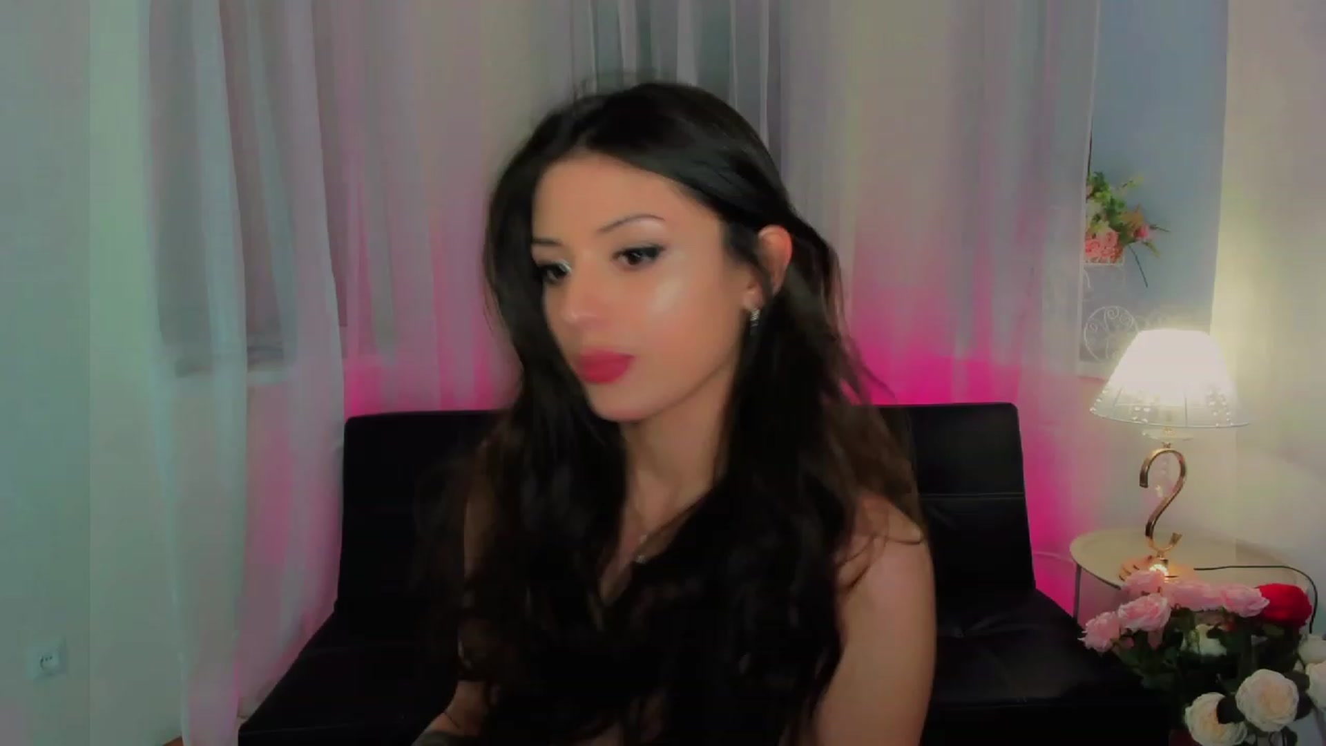 Gallery image thumbnail from Angel_on_Duty's myfreecams stream on, 04/20/2023, 23:25 image 2 of 20