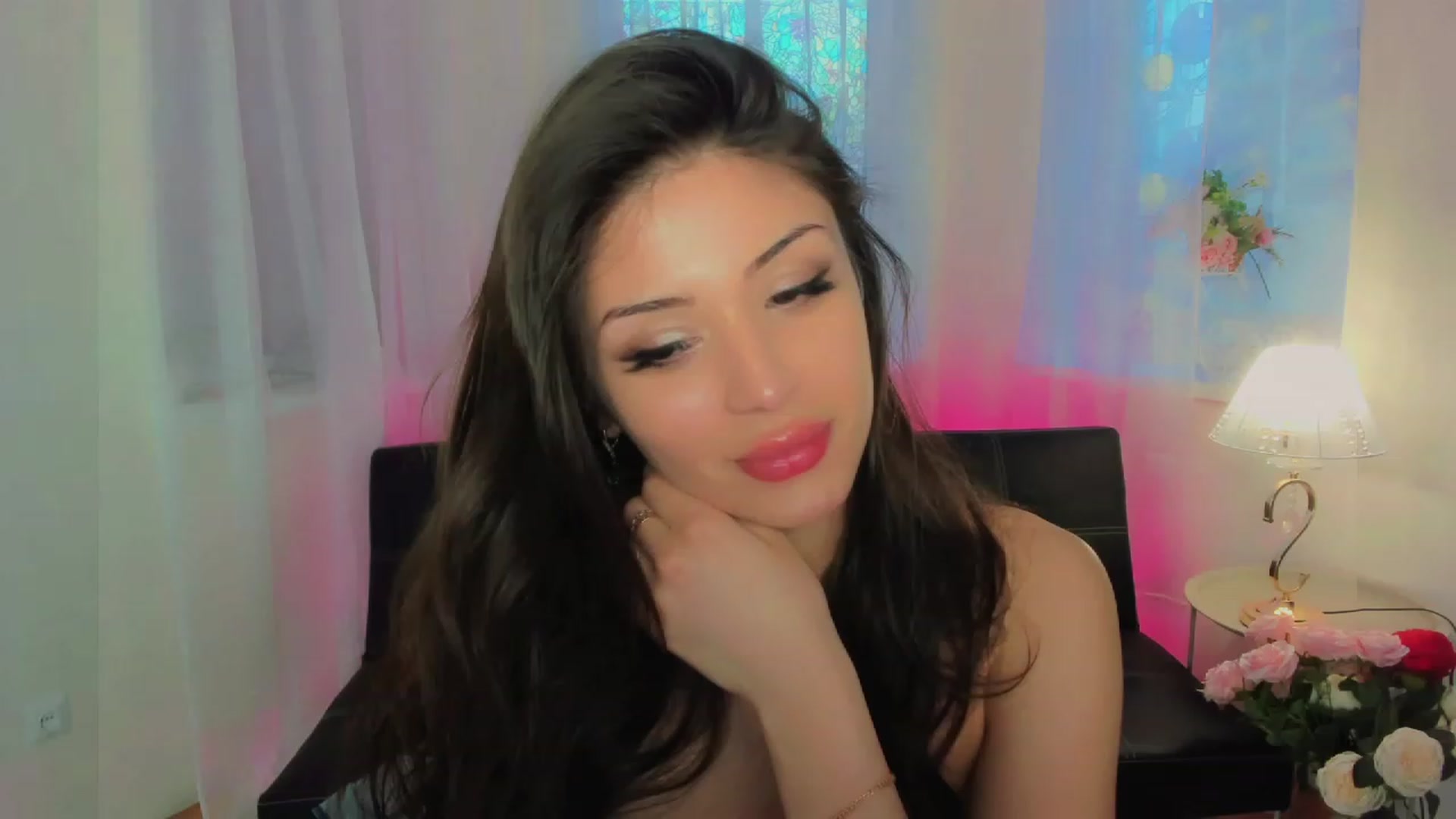Gallery image thumbnail from Angel_on_Duty's myfreecams stream on, 04/21/2023, 03:39 image 18 of 20