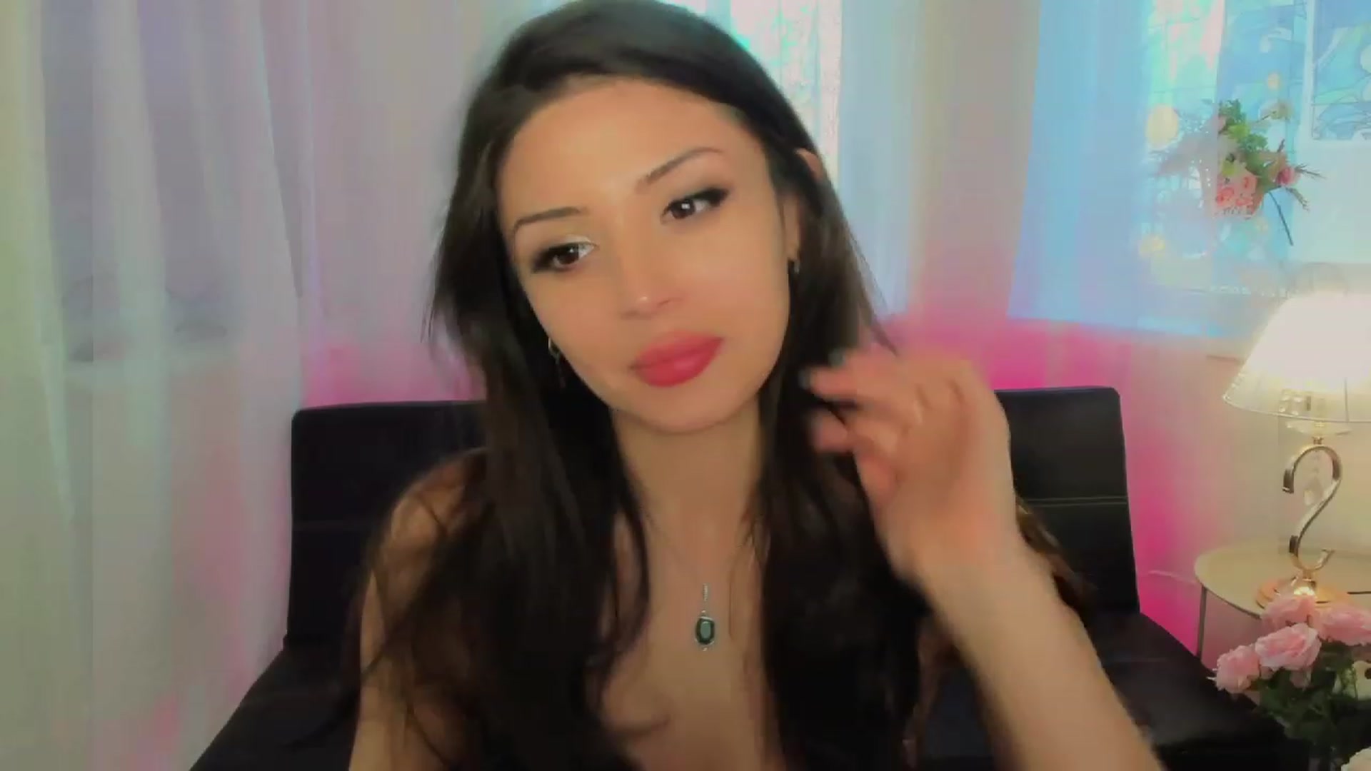 Gallery image thumbnail from Angel_on_Duty's myfreecams stream on, 04/21/2023, 04:49 image 10 of 20