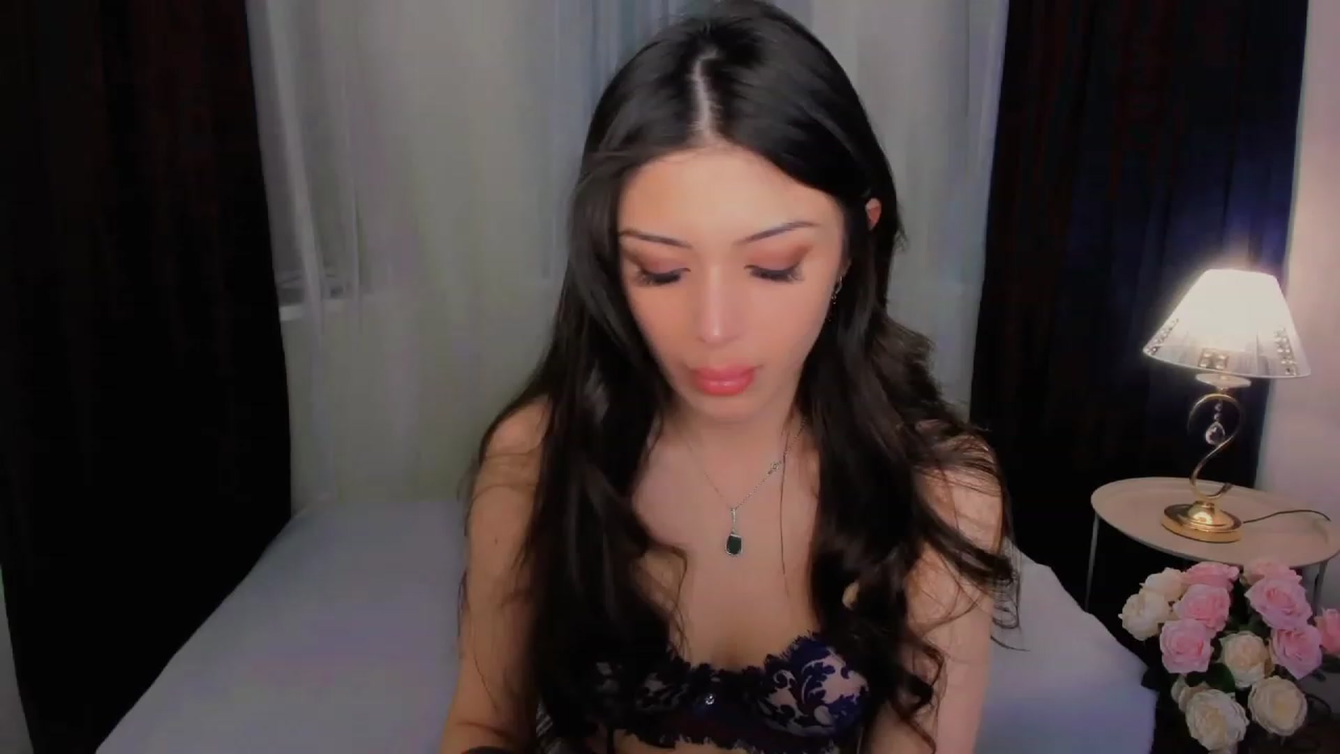 Gallery image thumbnail from Angel_on_Duty's myfreecams stream on, 04/24/2023, 21:16 image 1 of 20