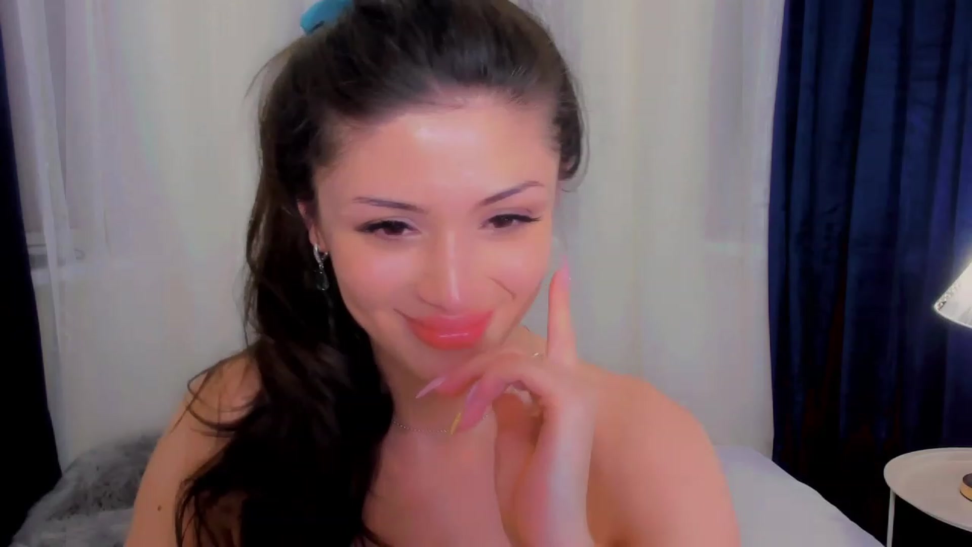 Gallery image thumbnail from Angel_on_Duty's myfreecams stream on, 04/29/2023, 20:06 image 16 of 20