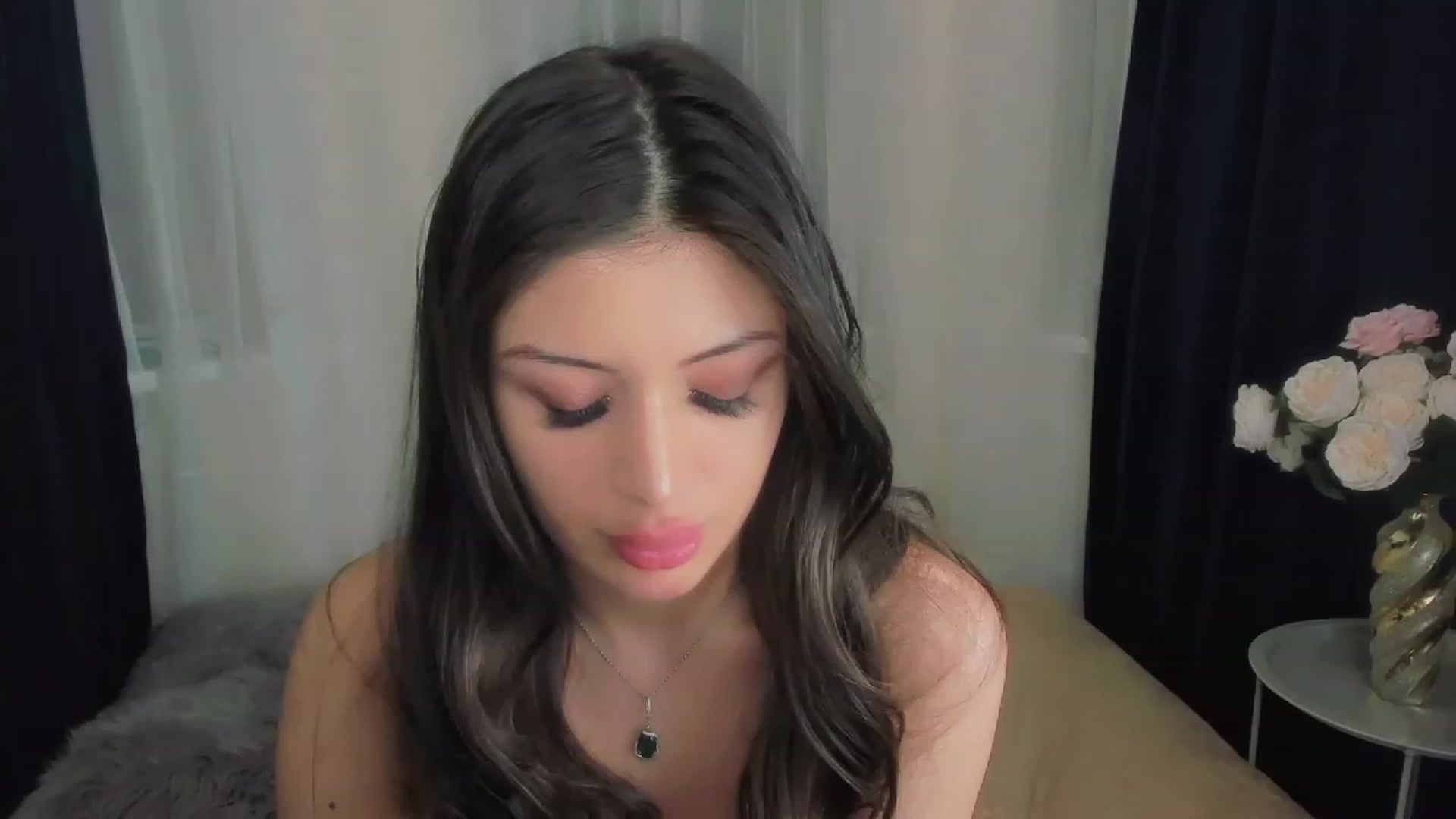 Gallery image thumbnail from Angel_on_Duty's myfreecams stream on, 05/02/2023, 24:21 image 11 of 20
