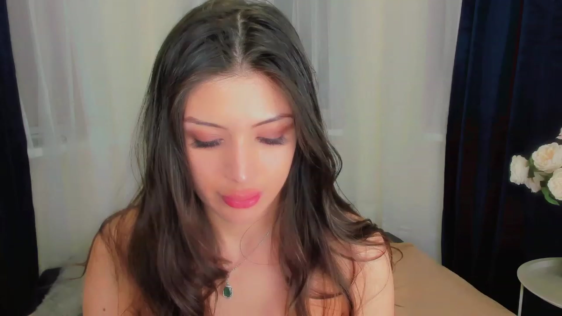 Gallery image thumbnail from Angel_on_Duty's myfreecams stream on, 05/02/2023, 02:25 image 4 of 20