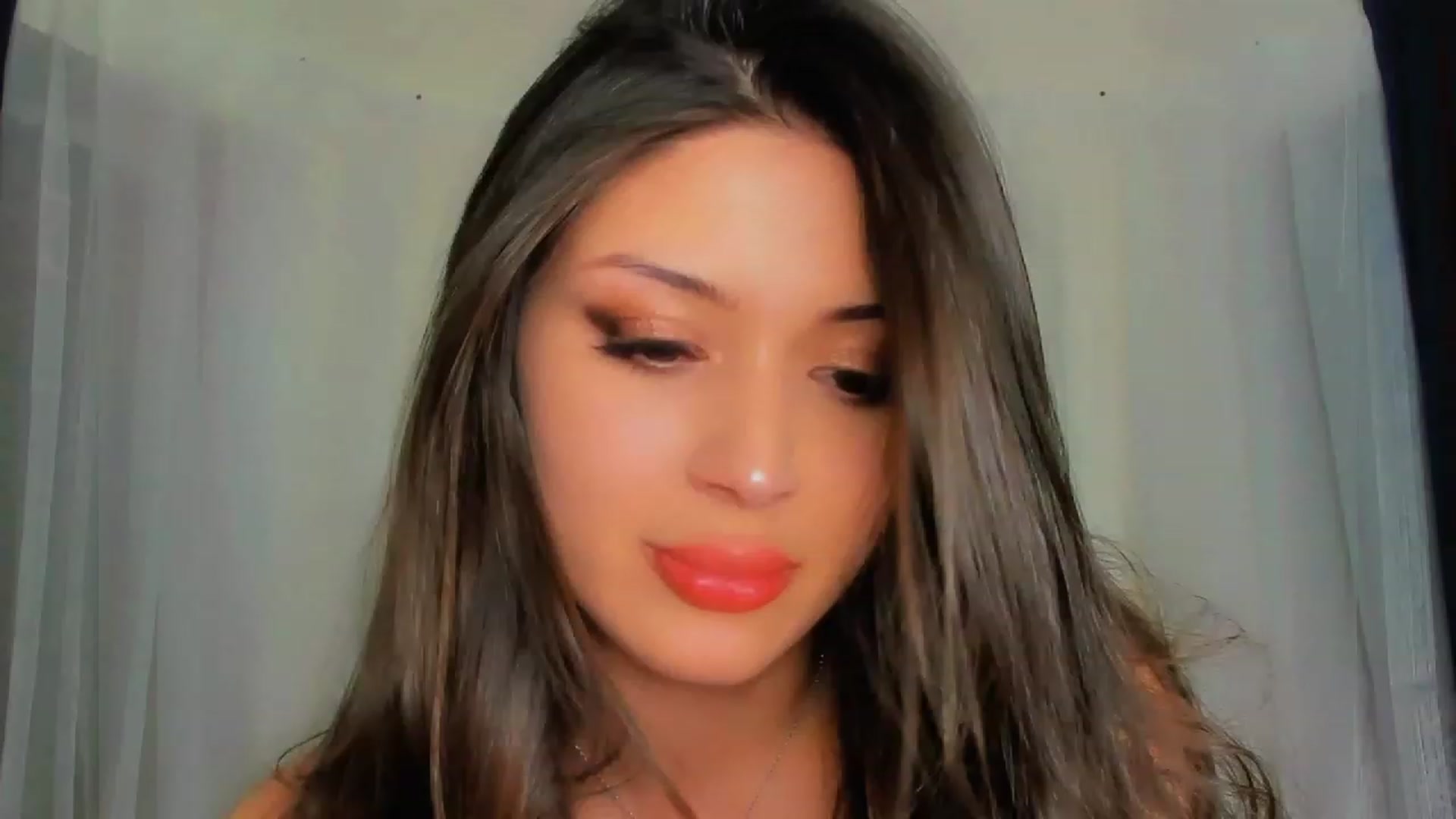 Gallery image thumbnail from Angel_on_Duty's myfreecams stream on, 05/03/2023, 19:46 image 8 of 20