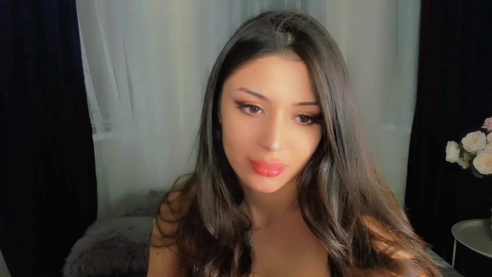 Gallery image thumbnail from Angel_on_Duty's myfreecams stream on, 05/03/2023, 22:25 image 15 of 20