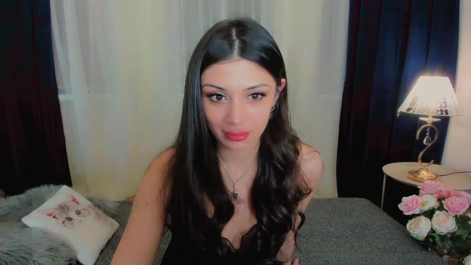 Gallery image thumbnail from Angel_on_Duty's myfreecams stream on, 05/06/2023, 19:51 image 10 of 20