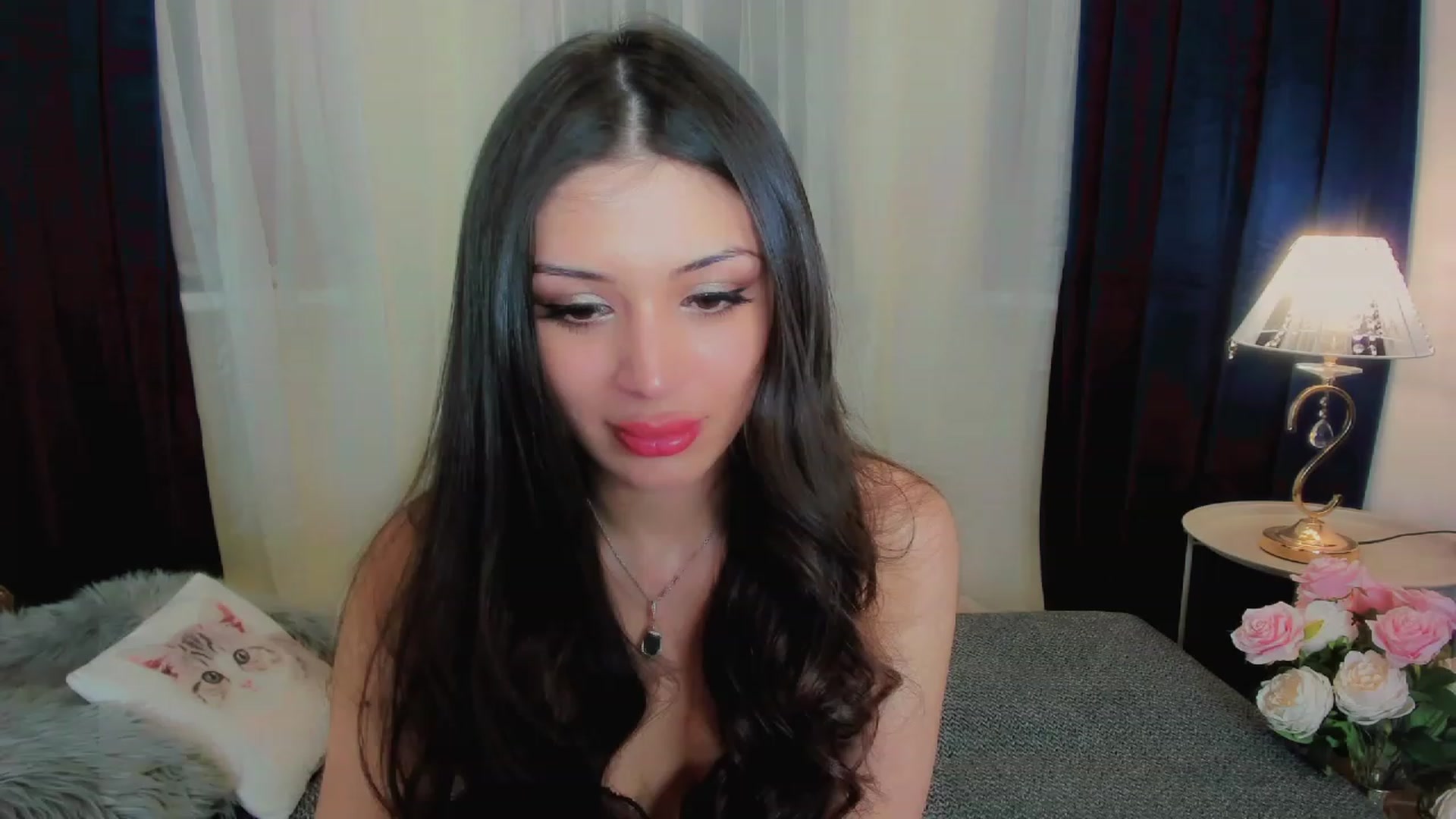Gallery image thumbnail from Angel_on_Duty's myfreecams stream on, 05/06/2023, 19:51 image 5 of 20
