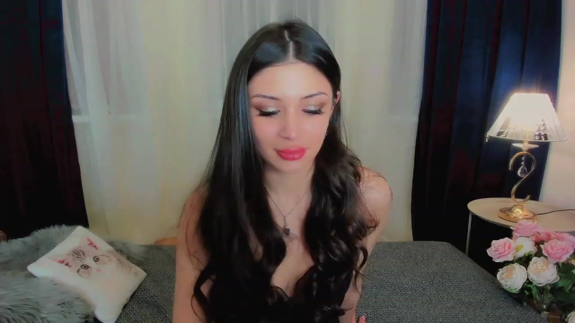 Gallery image thumbnail from Angel_on_Duty's myfreecams stream on, 05/06/2023, 19:51 image 9 of 20