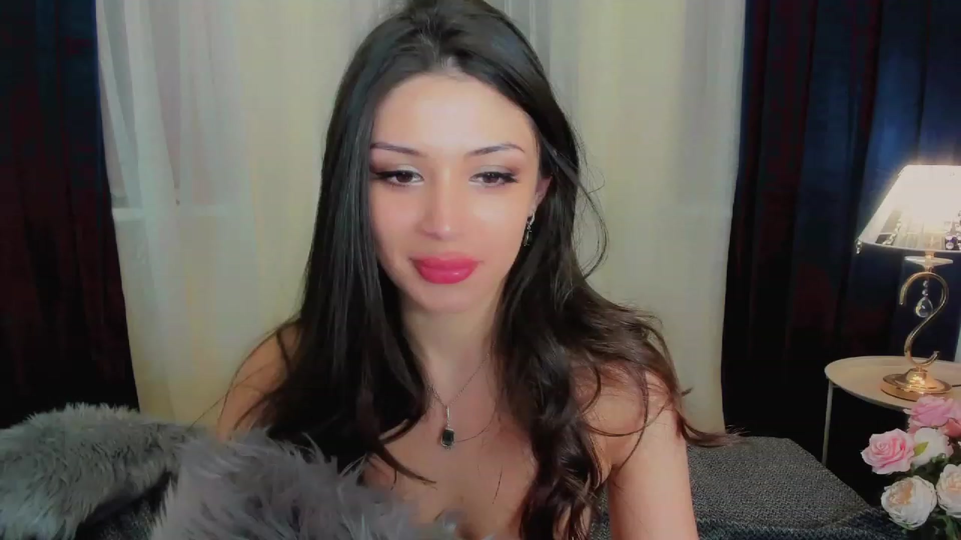 Gallery image thumbnail from Angel_on_Duty's myfreecams stream on, 05/06/2023, 21:18 image 15 of 20