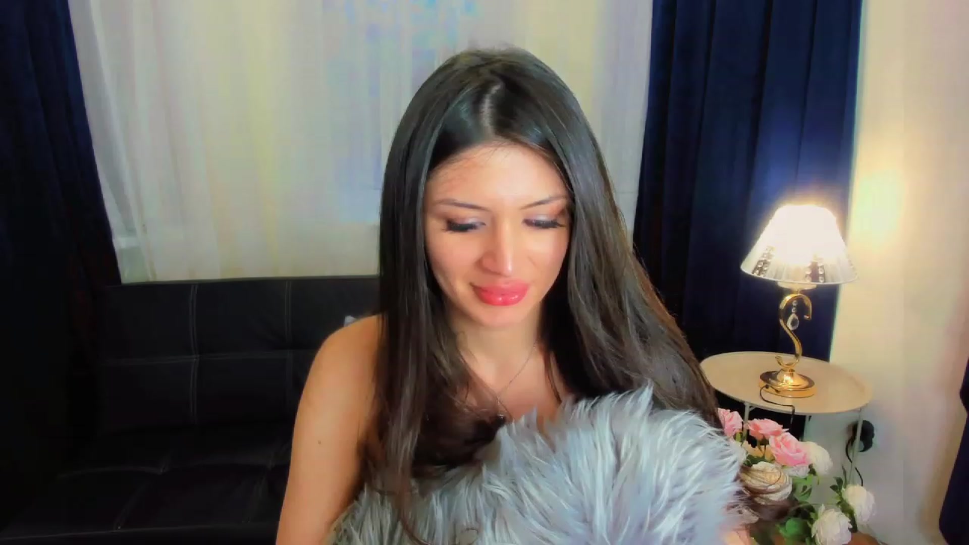 Gallery image thumbnail from Angel_on_Duty's myfreecams stream on, 05/10/2023, 03:05 image 12 of 20