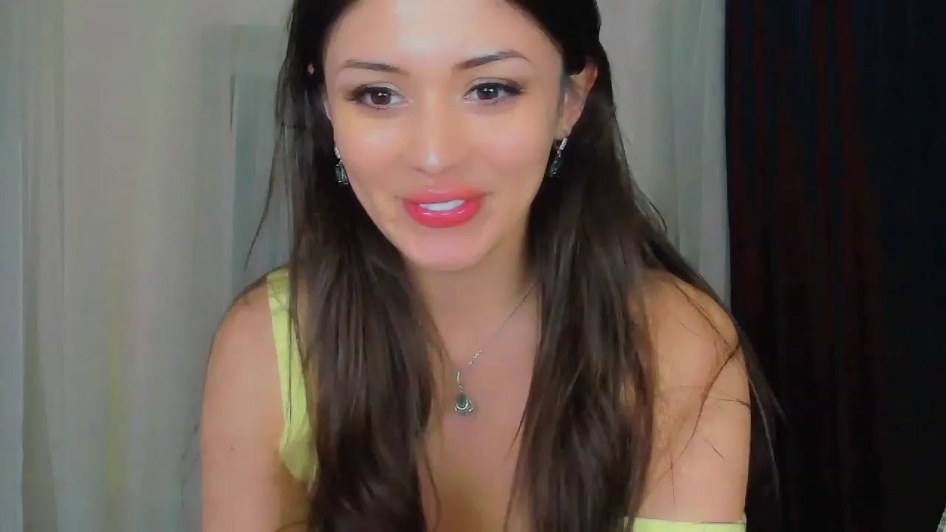 Gallery image thumbnail from Angel_on_Duty's myfreecams stream on, 05/11/2023, 01:26 image 17 of 20