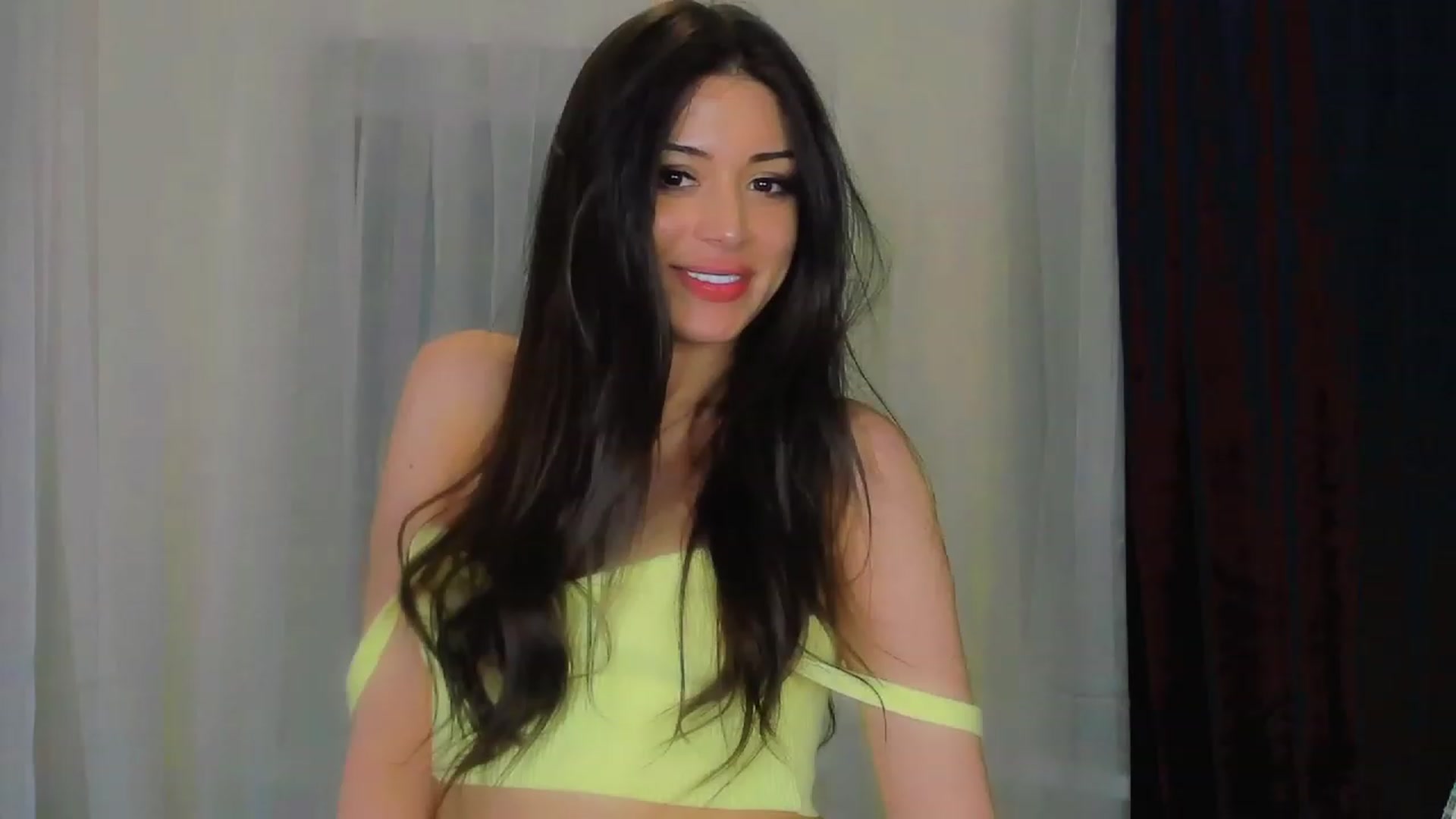 Gallery image thumbnail from Angel_on_Duty's myfreecams stream on, 05/11/2023, 01:26 image 18 of 20