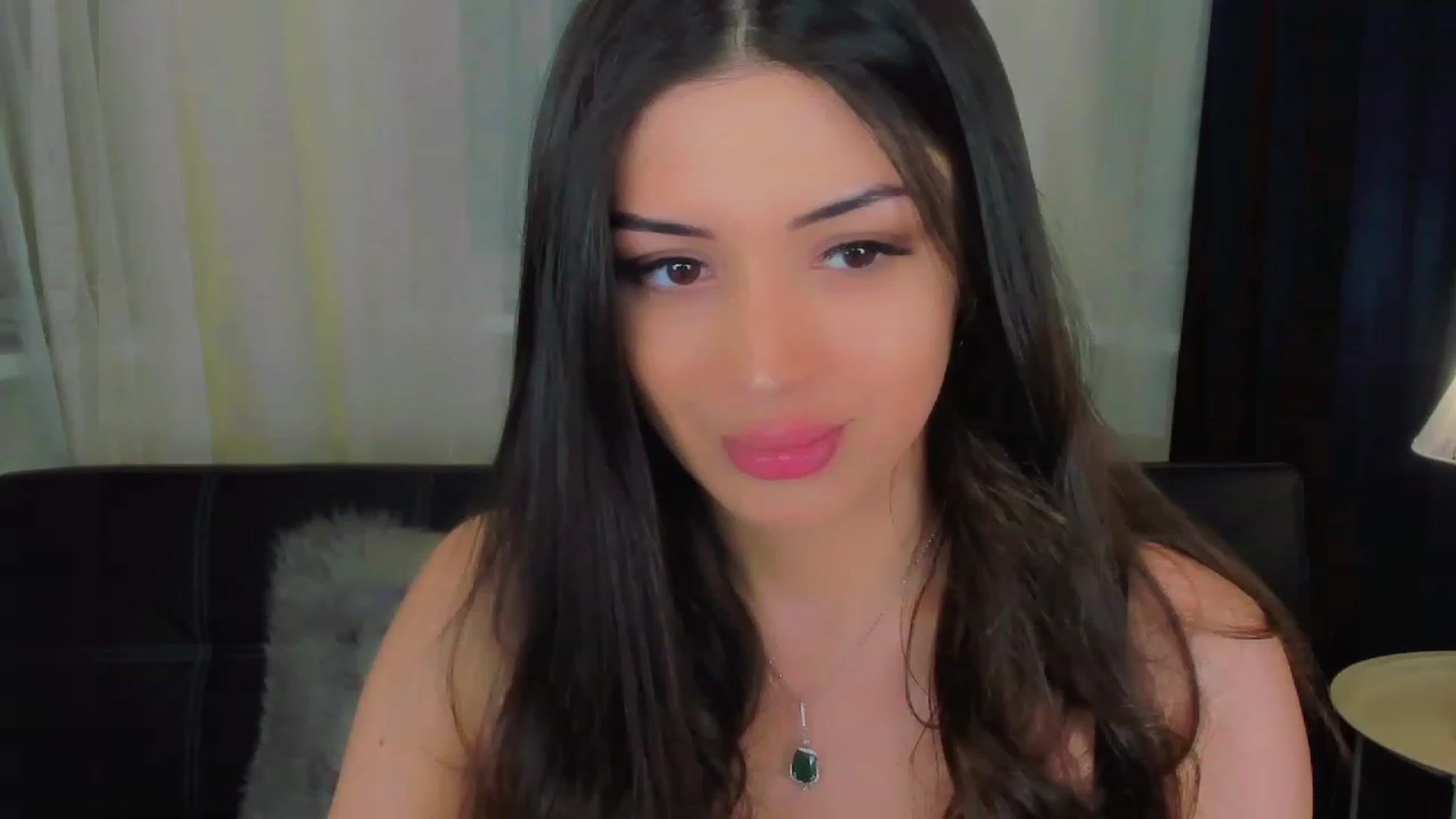 Gallery image thumbnail from Angel_on_Duty's myfreecams stream on, 05/12/2023, 19:49 image 2 of 20