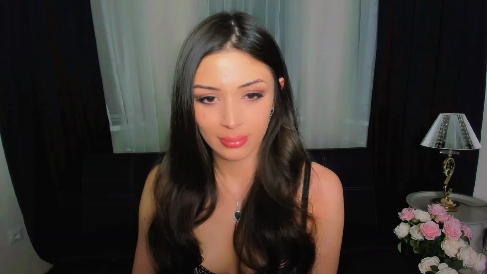 Gallery image thumbnail from Angel_on_Duty's myfreecams stream on, 05/16/2023, 19:06 image 1 of 20